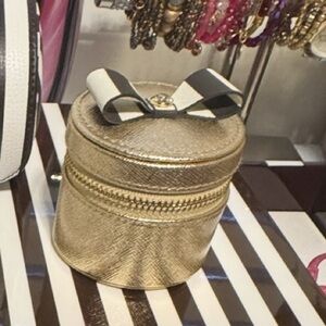 Henri Bendel Metallic Gold Mini Ring Box
